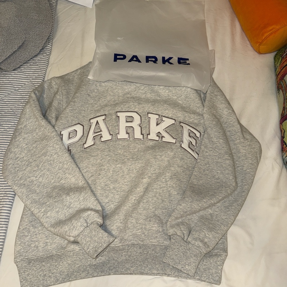 PARKE Gray Women's Sweater